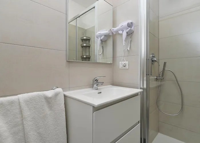 Actus Palace By Ghor 4*